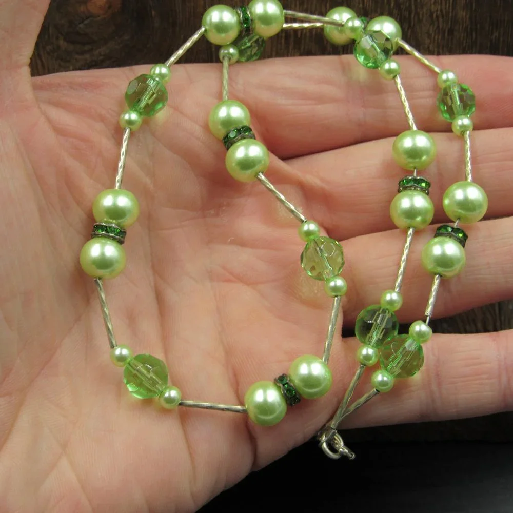 18 Inch Sterling Silver Green Crystal And Faux Pearl Necklace - Picture 2 of 4